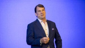 Ford CEO's son will work as auto fabricator