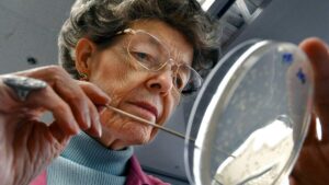 Mary-Dell Chilton, NC biochemist who revolutionized agriculture, dies at 87
