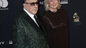 Martha Stewart Shares Touching Tribute to Clive Davis After His Death at 94