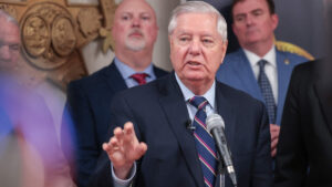 Lindsey Graham, 71, South Carolina senator, dies after short illness