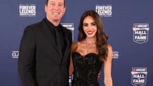 Samantha Busch Shares Pic of Body Pillow, Kyle's T-Shirt She Sleeps Beside